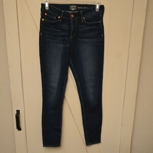 Dark Blue Women's Jeans Signatuee Levi Strauss Size 8M